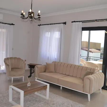 Hyvillas Huema *